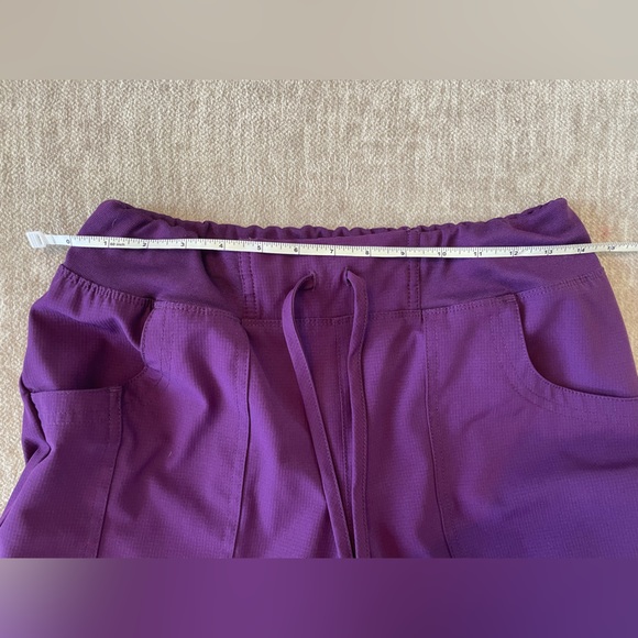 Heartsoul Jogger Scrubs Small/Tall - Picture 8 of 12